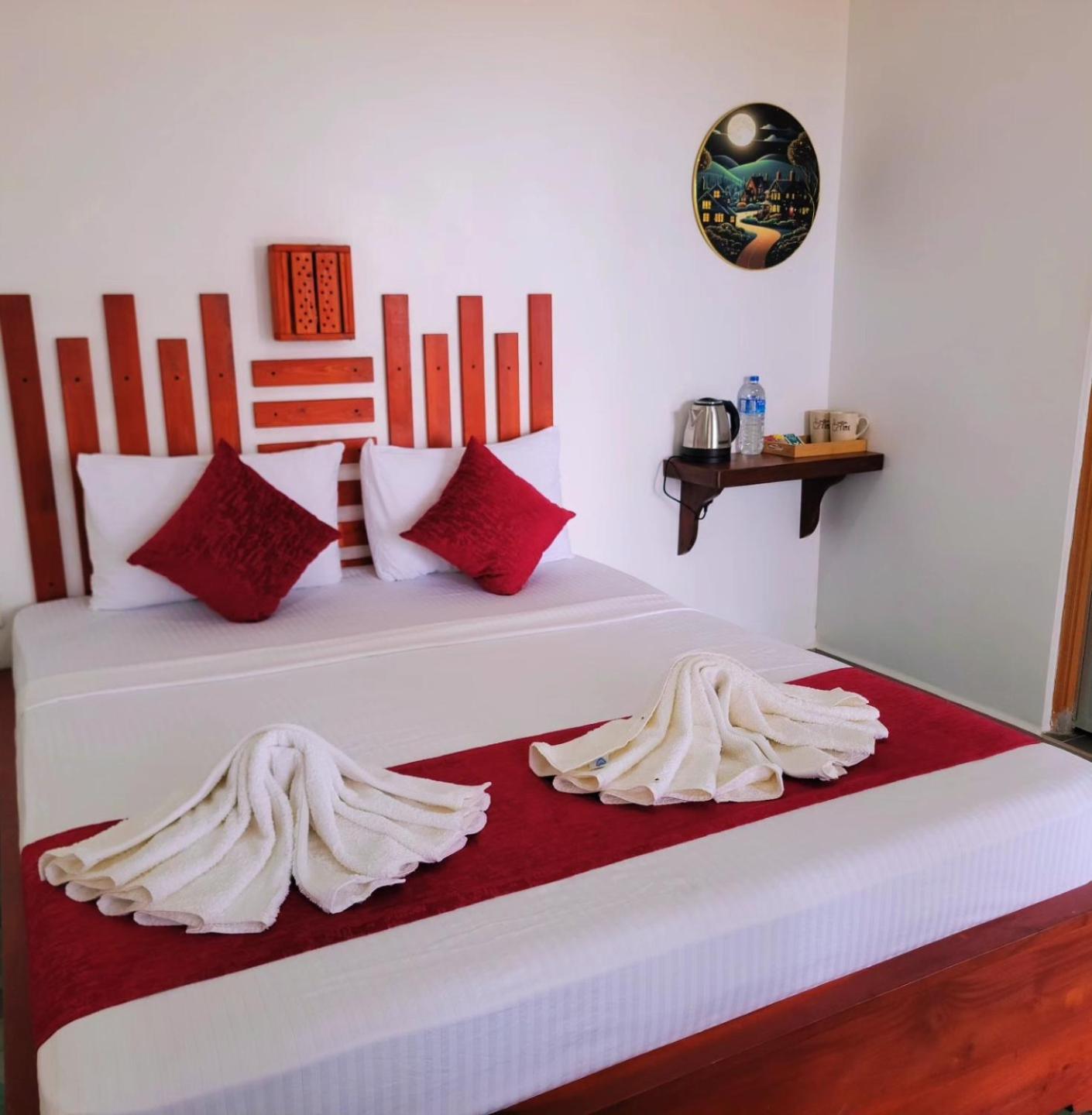 French Garden Pragash Beach Hotel Trincomalee Exterior foto